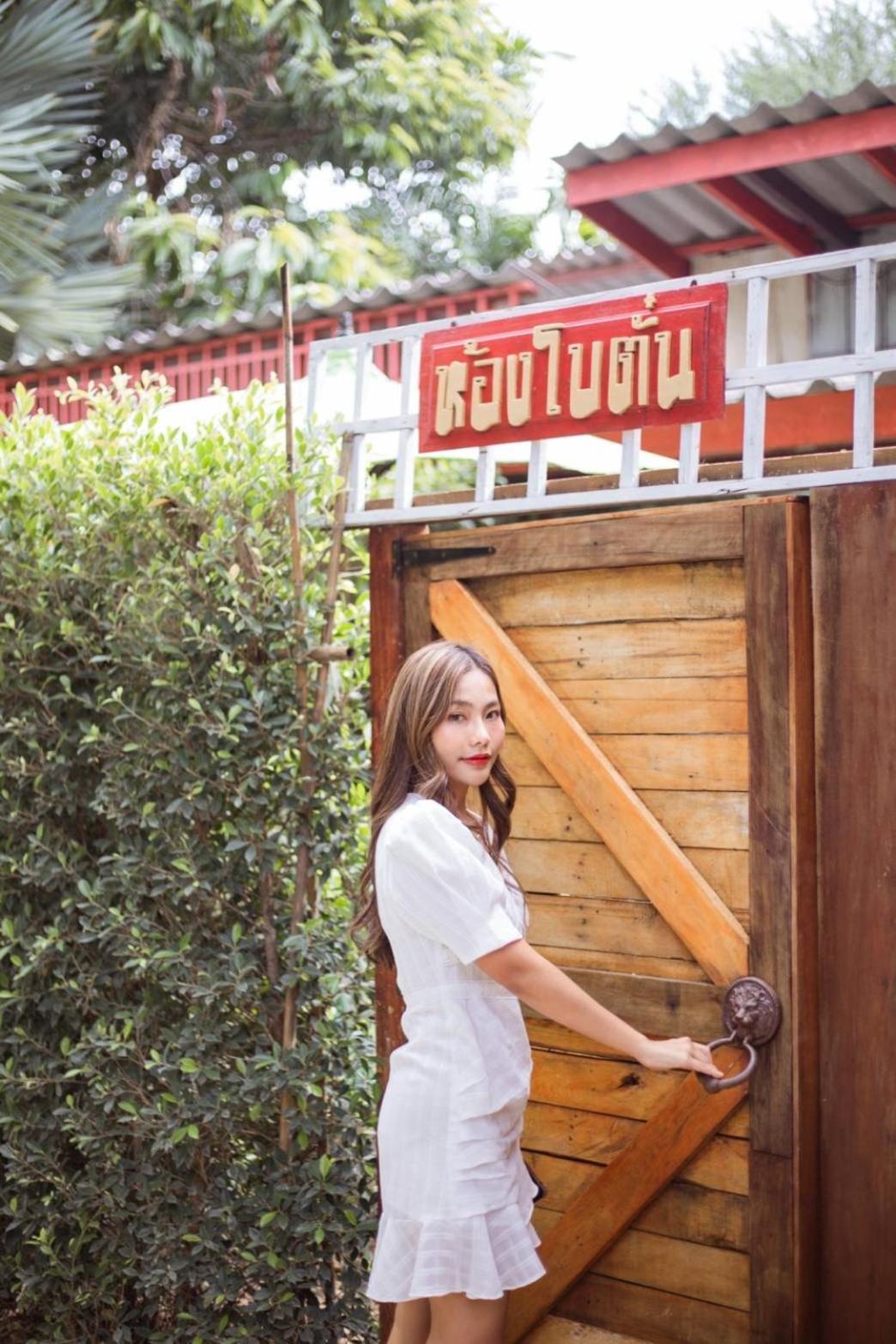 Ban Pong  The Antique Riverside Resort מראה חיצוני תמונה